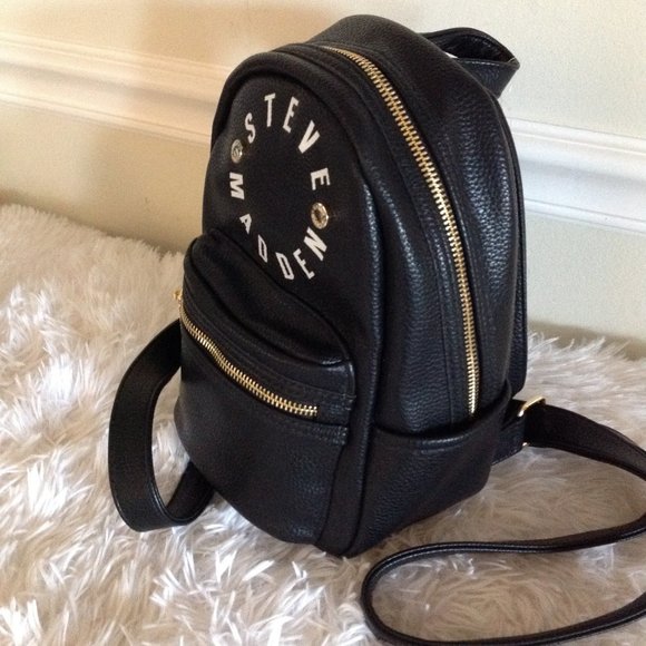Steve Madden Bailey Circle Backpack